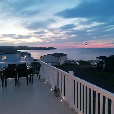 Lovely 3-Bed Lodge In Eyemouth With Stunning Views Exterior photo